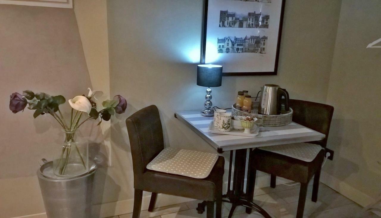 Le Clos Manceau Bed and Breakfast Λε Μανς Εξωτερικό φωτογραφία