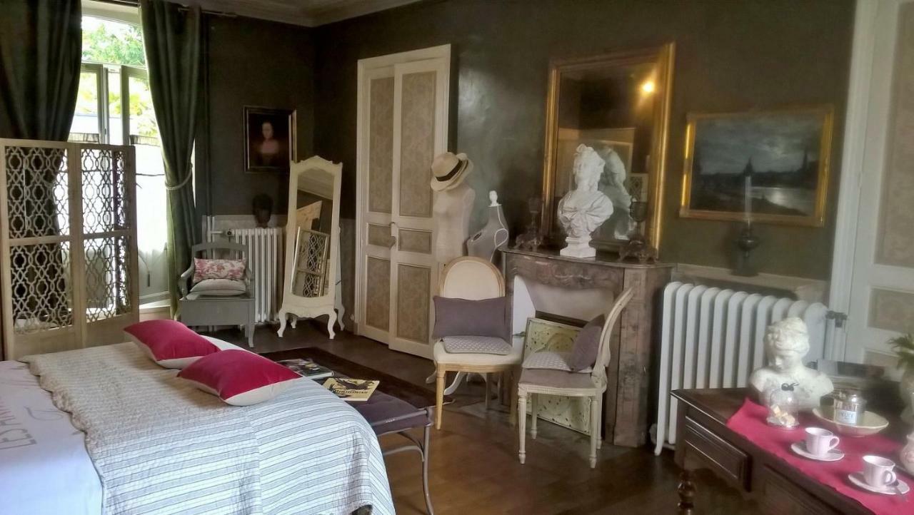 Le Clos Manceau Bed and Breakfast Λε Μανς Εξωτερικό φωτογραφία