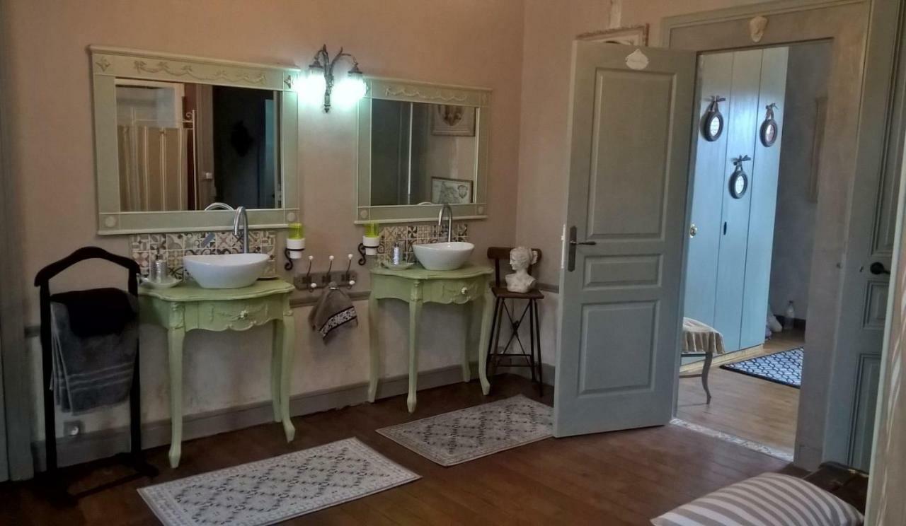 Le Clos Manceau Bed and Breakfast Λε Μανς Εξωτερικό φωτογραφία