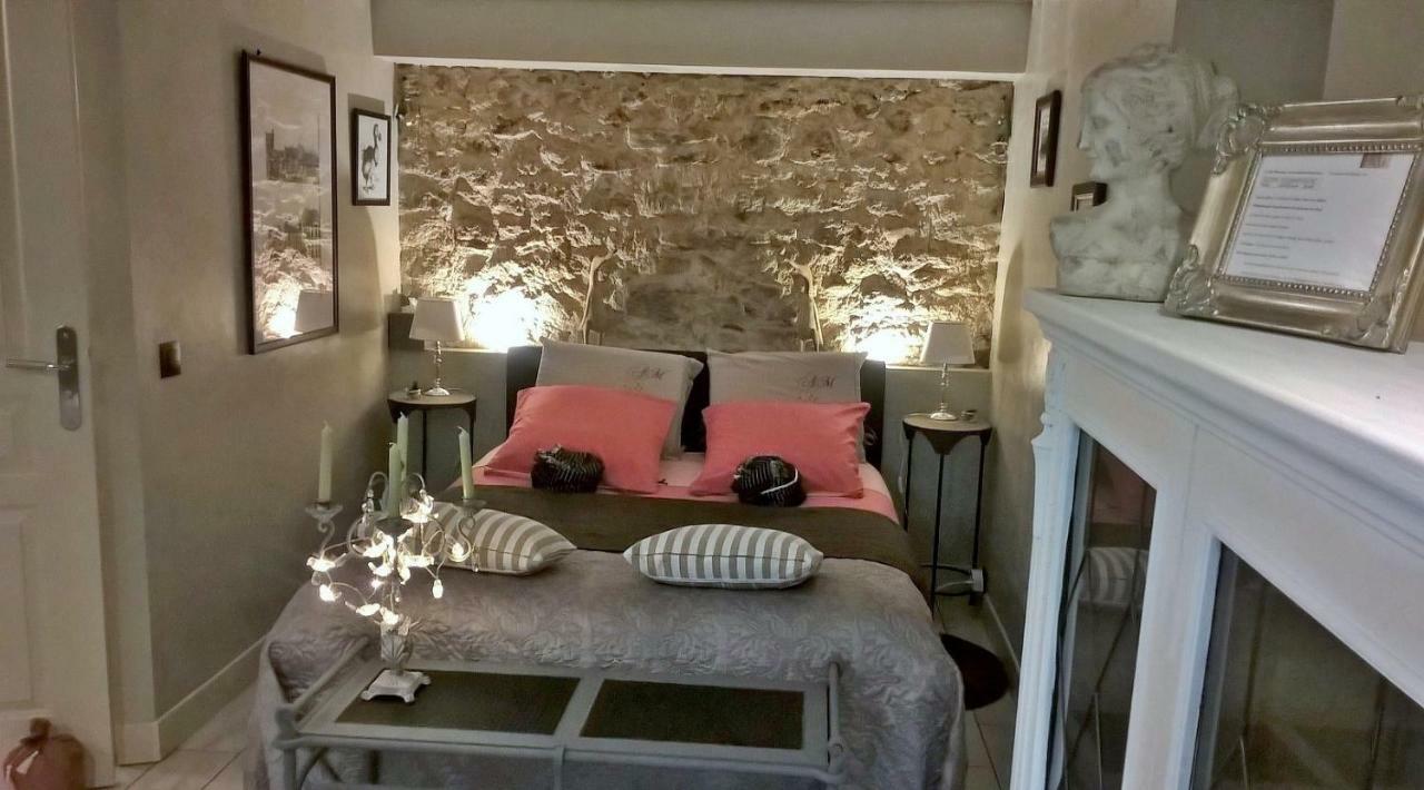Le Clos Manceau Bed and Breakfast Λε Μανς Εξωτερικό φωτογραφία